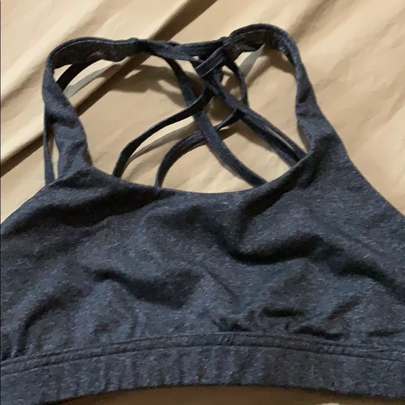 Sports bra - Picture 1 of 2